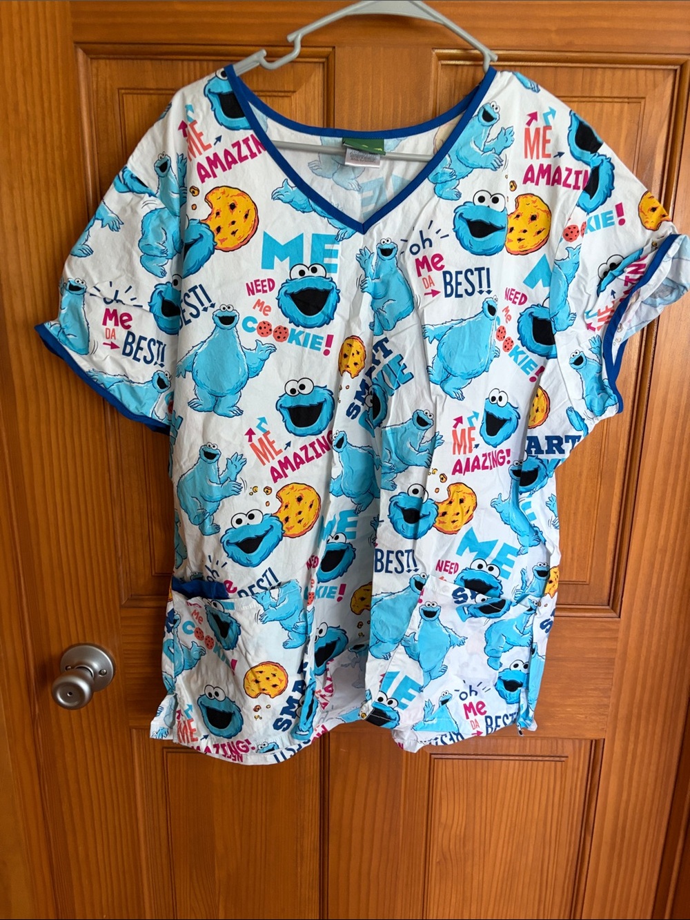 Sesame Street Cookie Monster V-Neck Pajama Top in Blue and White